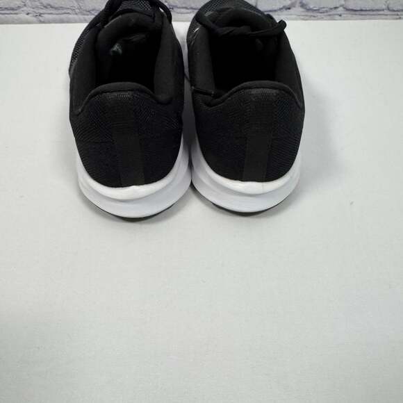 Nike Women's Downshifter Running Shoe Athletic Sneaker Size 8.5 - Picture 4 of 6